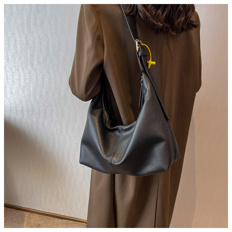 Bolso de hombro tipo hobo de piel suave para mujer: bolso informal para uso diario