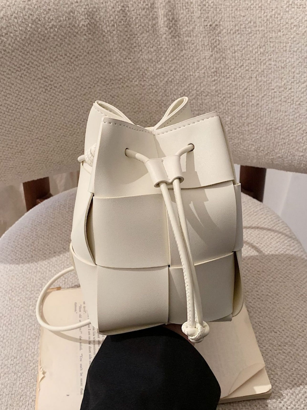 Bolso bandolera mini de PU tejido a mano de moda