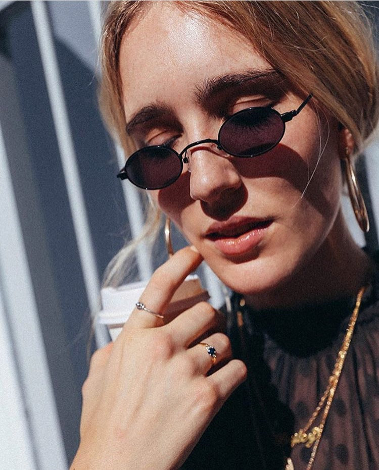 Retro 1990's Small Oval Round Metal Frame Sunglasses