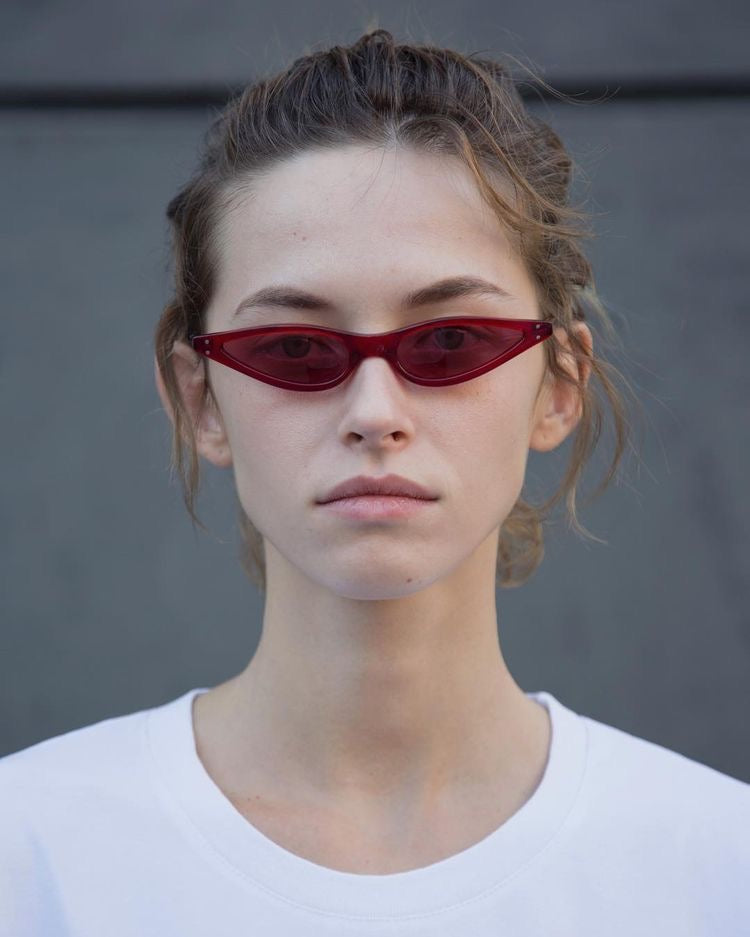 Retro 90's Thin Cat Eye Rivet Sunglasses