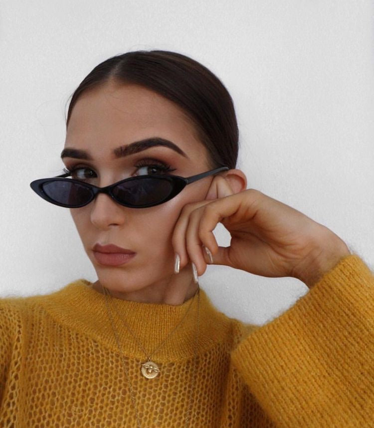 Retro 90's Small Oval Cat Eye Sunlasses