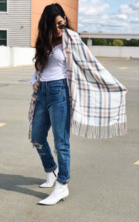 Womens Long Plaid Fringed Scarves in Pink
